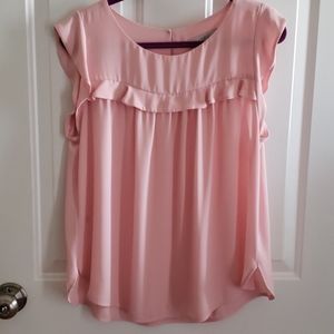 LOFT Pale Pink Ruffled Flutter Sleeve Shell Size L